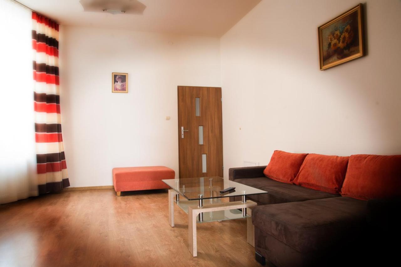 Apartament Pomaranczowy Narutowicza 11 Lublin Luaran gambar