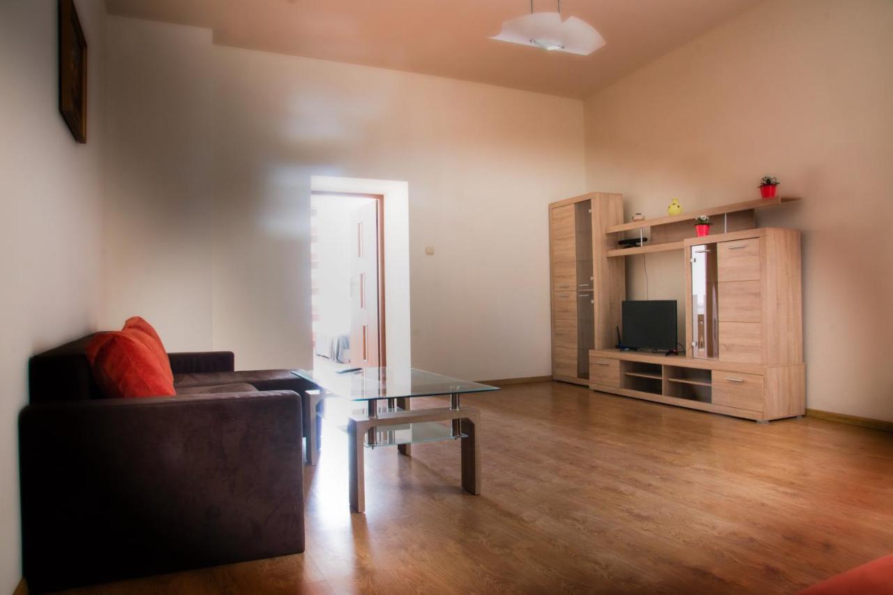 Apartament Pomaranczowy Narutowicza 11 Lublin Luaran gambar