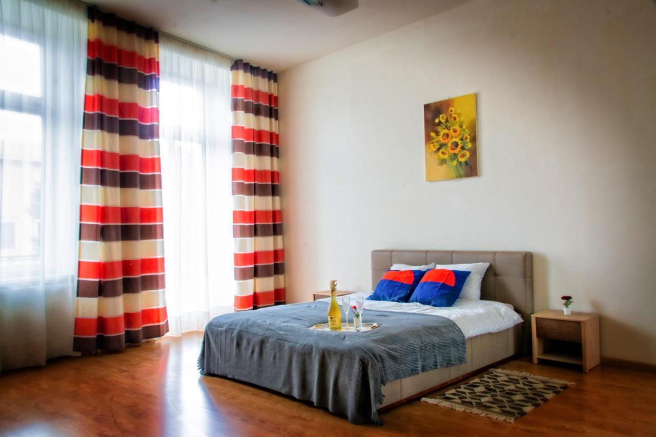 Apartament Pomaranczowy Narutowicza 11 Lublin Luaran gambar